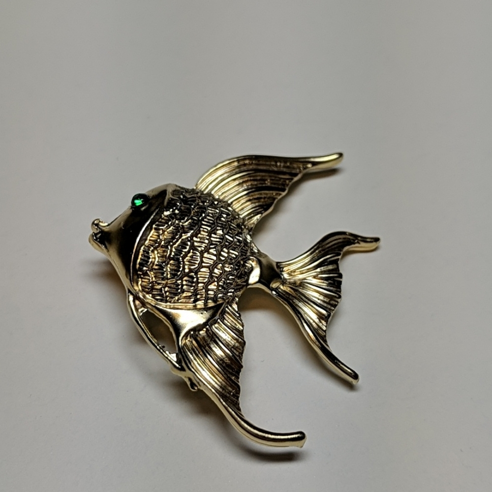 Golden Fish pin with Green Eye